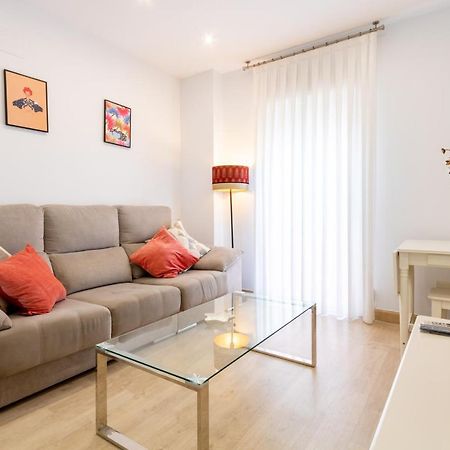 Charming 2 Bedroom Apartment Triana Bridge By Ocityzen Siviglia Esterno foto