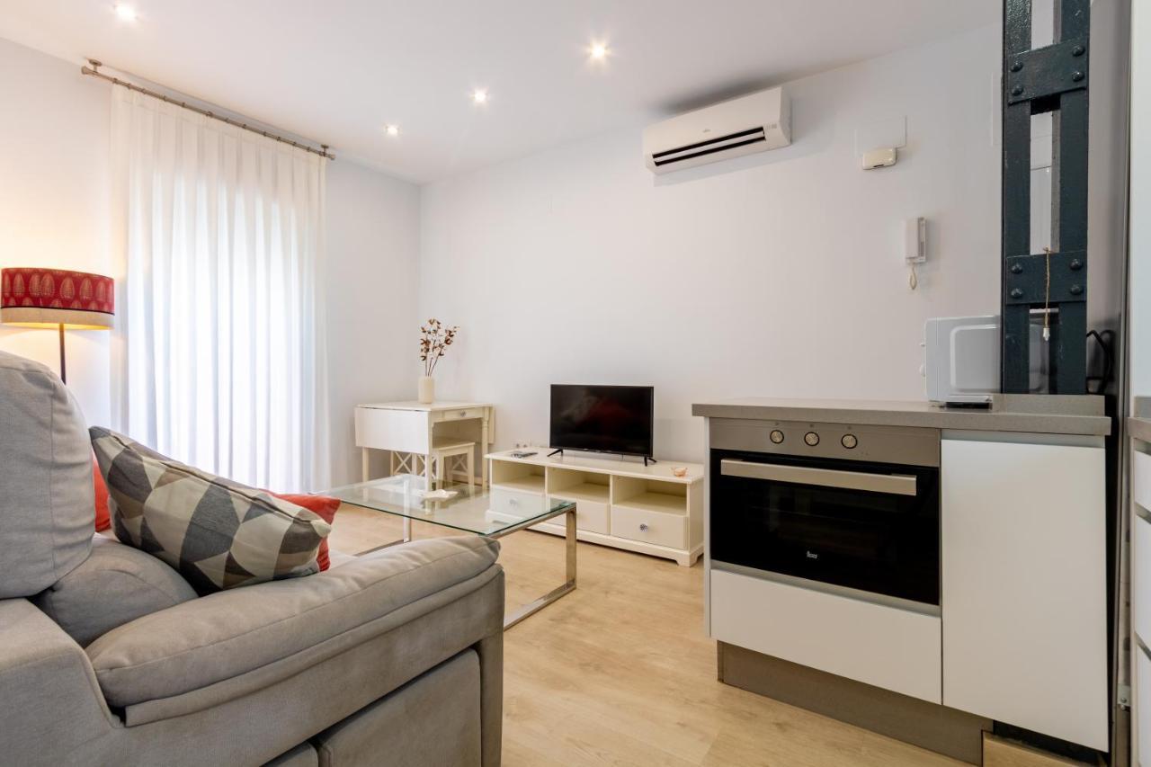 Charming 2 Bedroom Apartment Triana Bridge By Ocityzen Siviglia Esterno foto