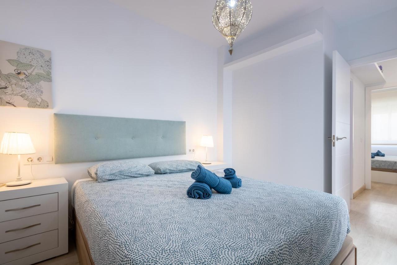 Charming 2 Bedroom Apartment Triana Bridge By Ocityzen Siviglia Esterno foto
