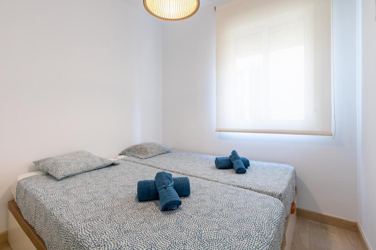 Charming 2 Bedroom Apartment Triana Bridge By Ocityzen Siviglia Esterno foto